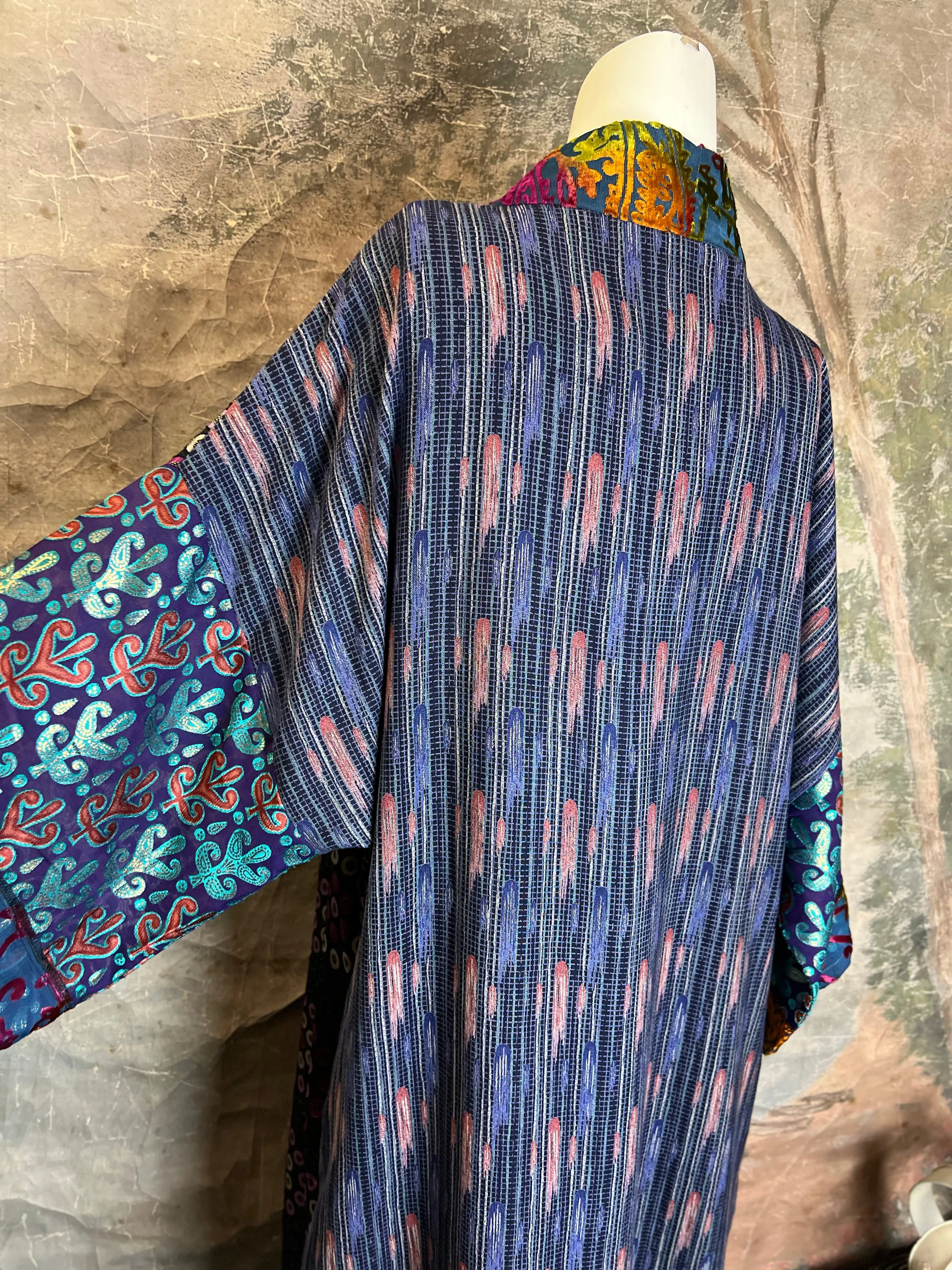 5859 Orchid Artsy Duster