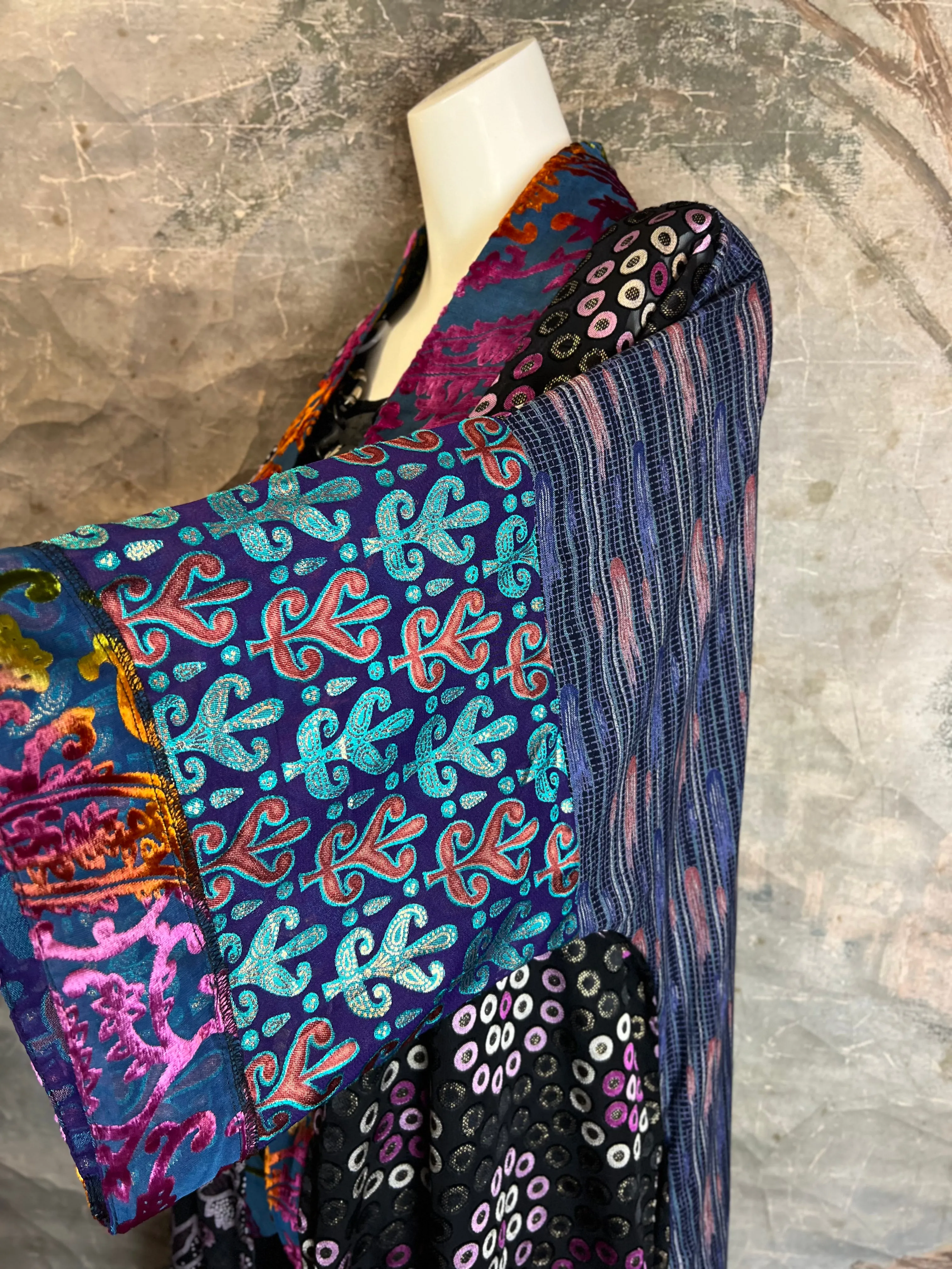 5859 Orchid Artsy Duster
