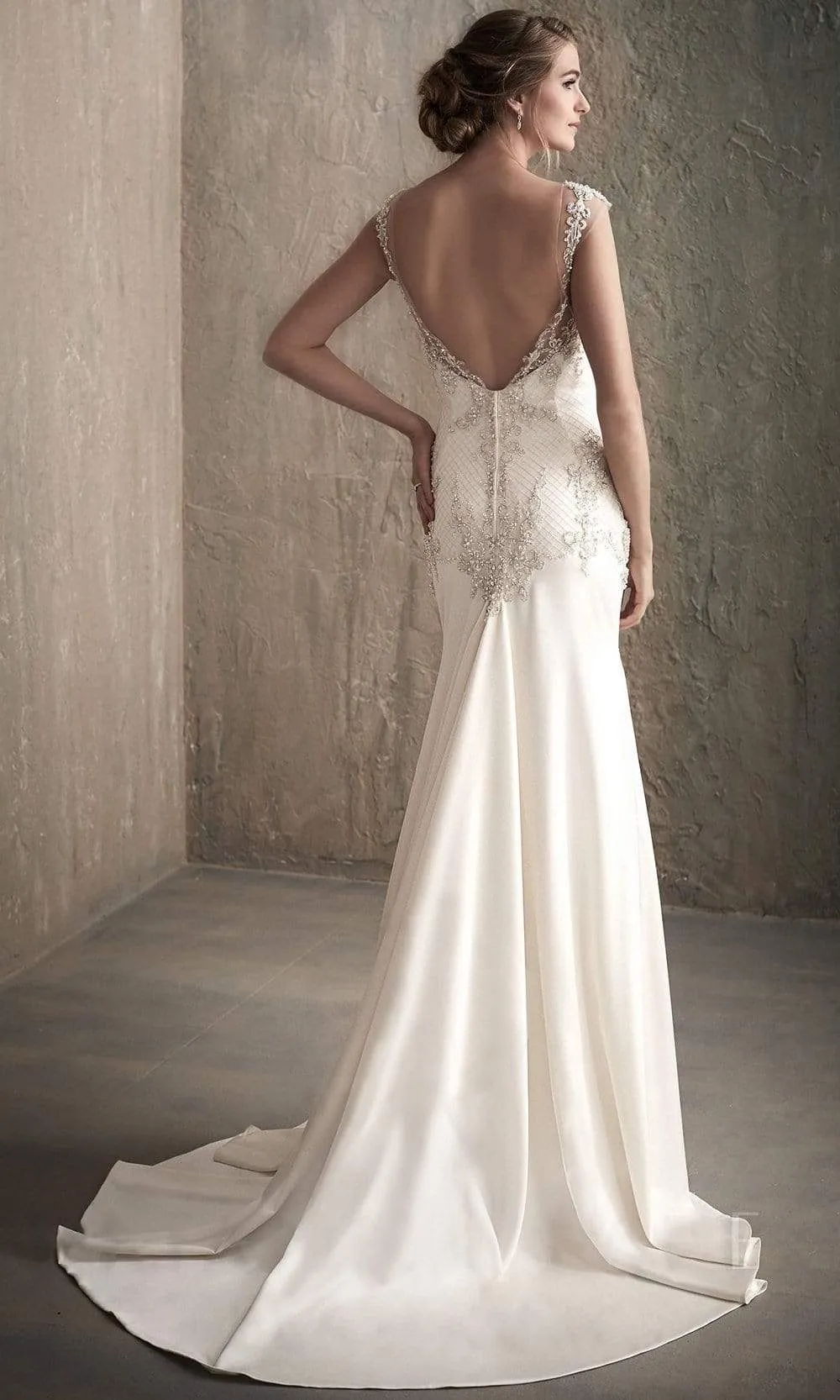 Adrianna Papell Platinum - 31031 Cap Sleeve Sweetheart Sheath Gown