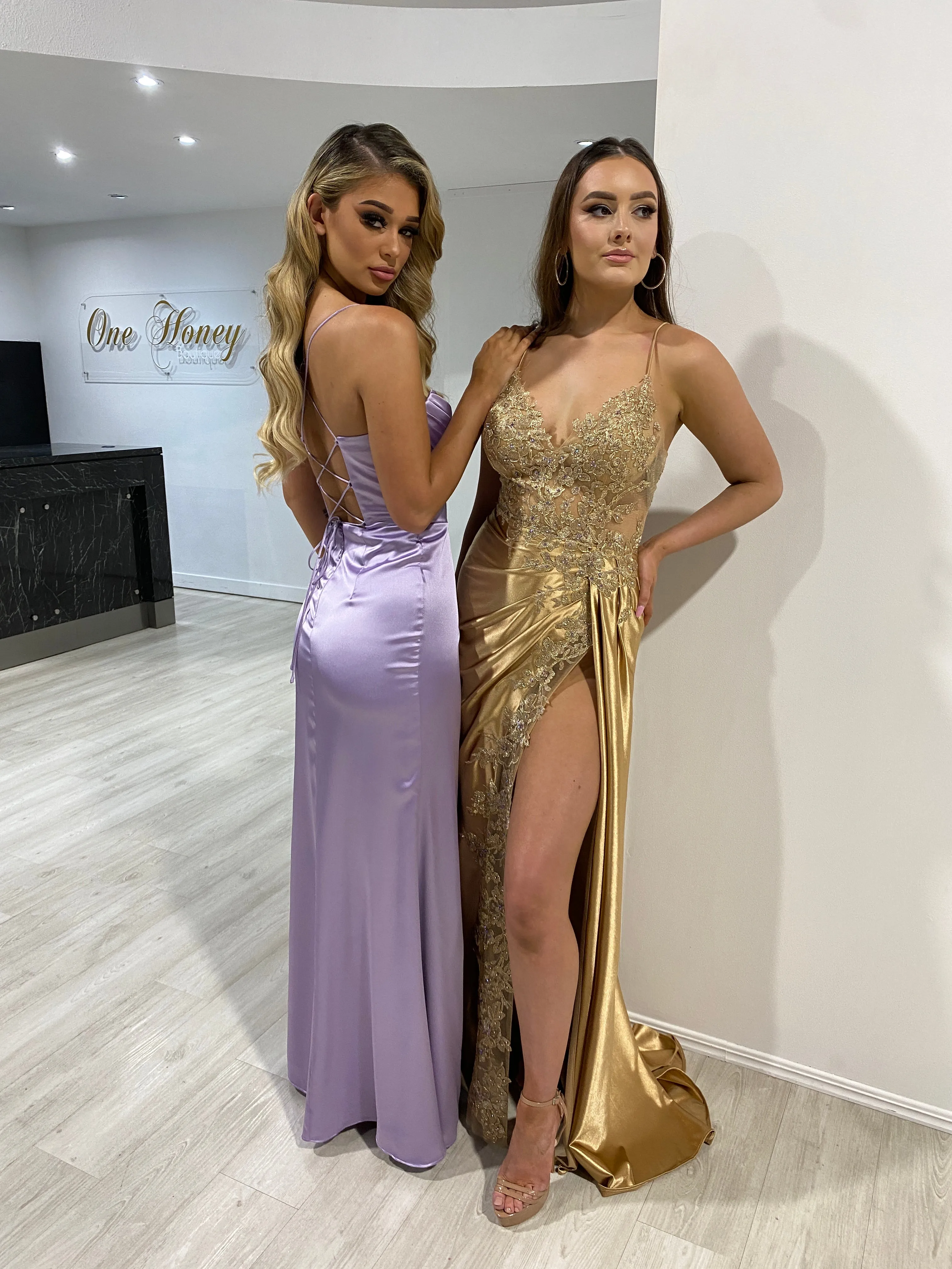 Elegant ALVA Lace-Trim Corset-Back Formal Dress in Silky Fabric