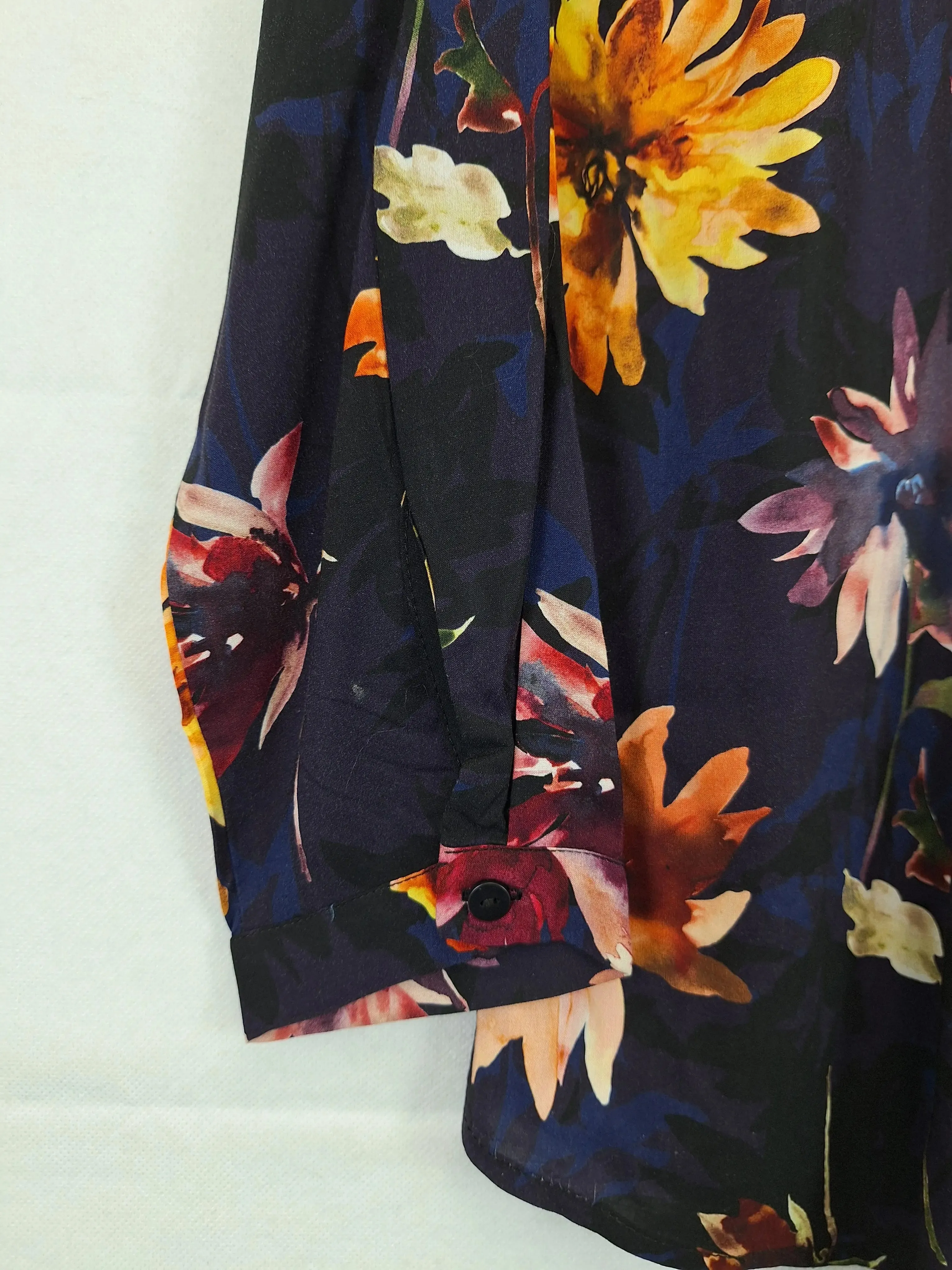 Blue Illusion Midnight Lakes Floral Top Size S
