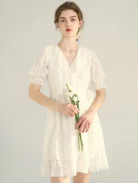 【Final Sale】Emberlynn V Neck Puff Sleeve Lace Dress