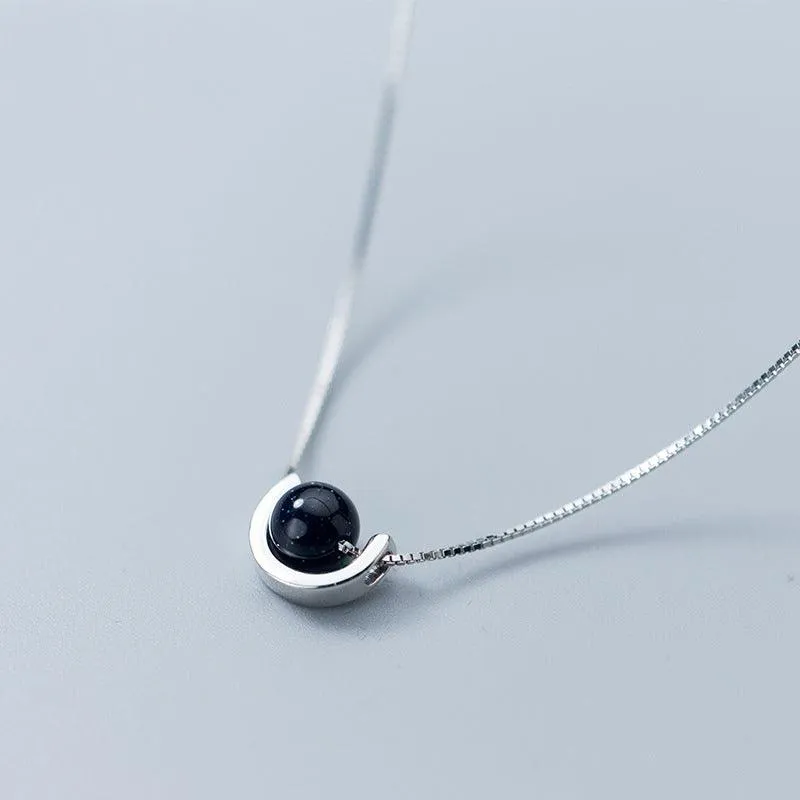 Gallant Bead Necklace