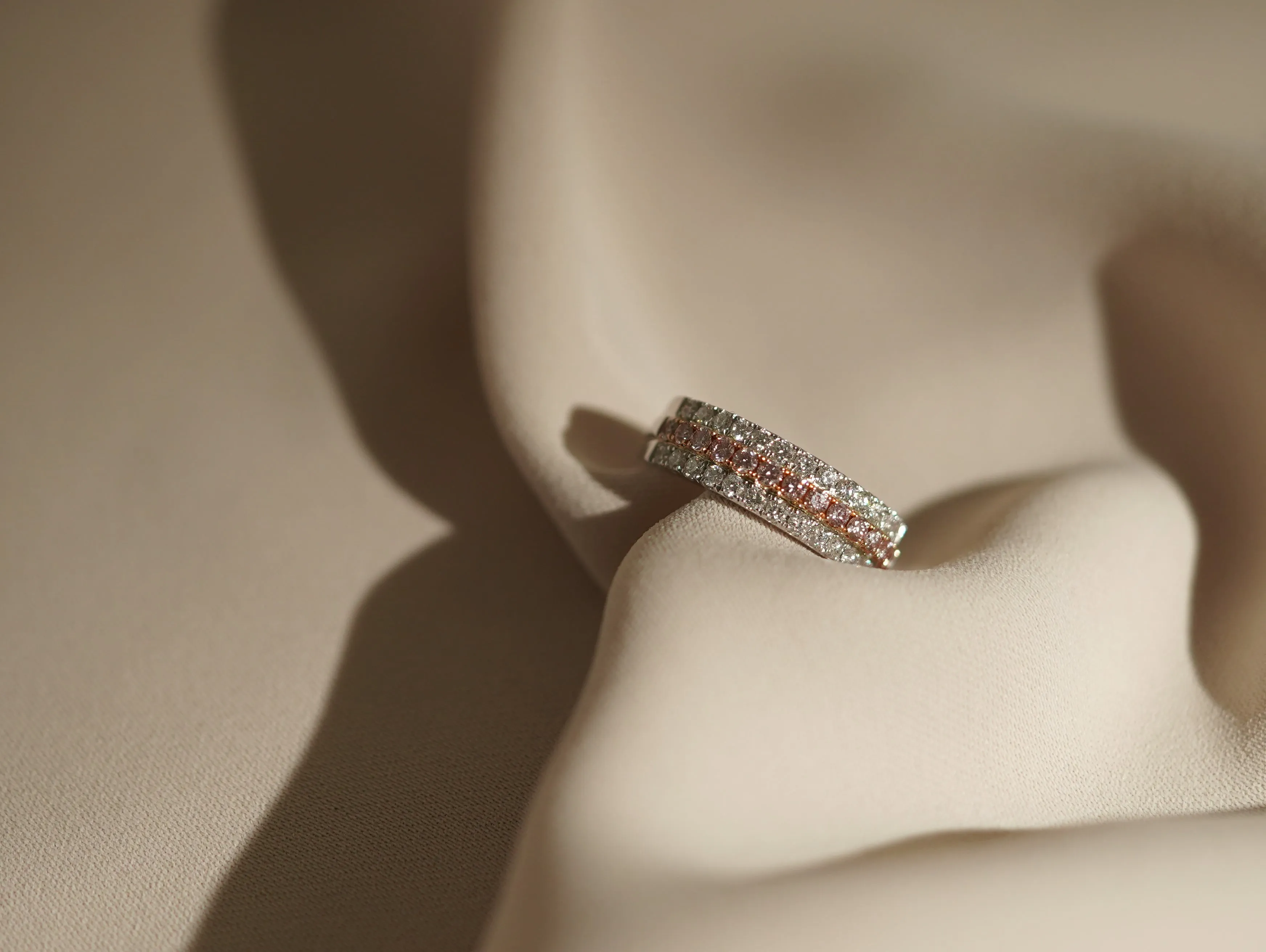 PT900 18K gold Pink diamond ring